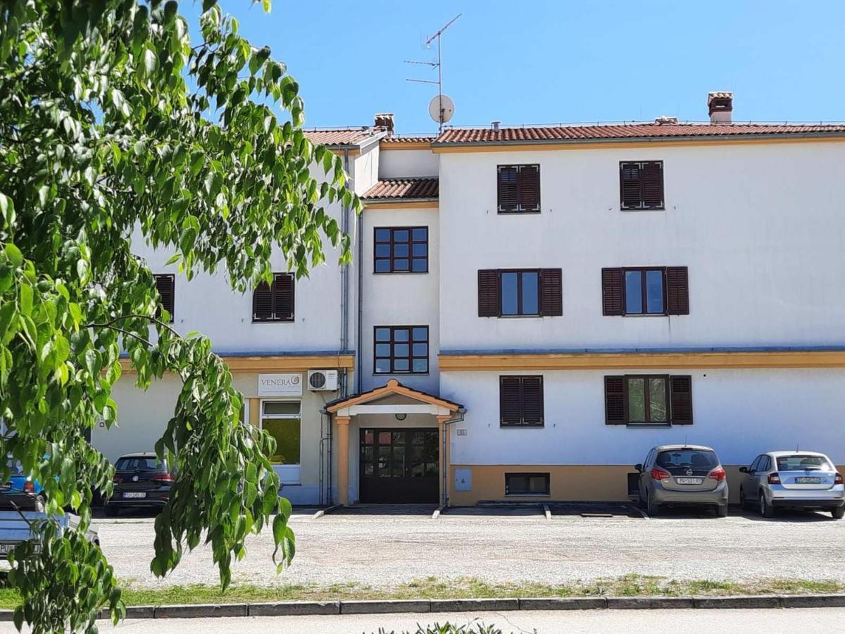 Apartment Thalassa Rovinj Luaran gambar
