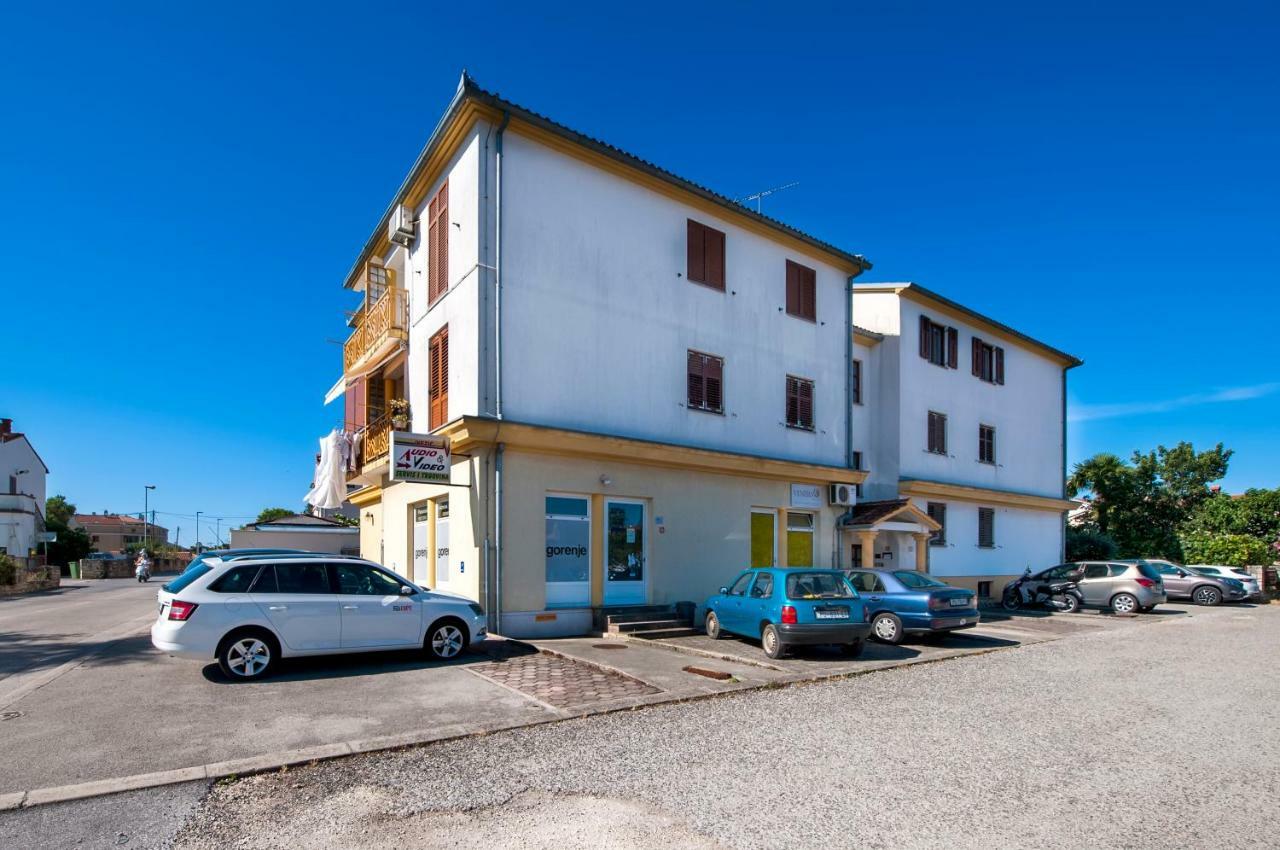 Apartment Thalassa Rovinj Luaran gambar