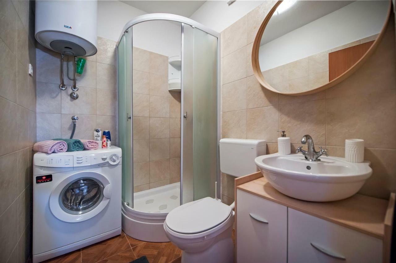 Apartment Thalassa Rovinj Luaran gambar
