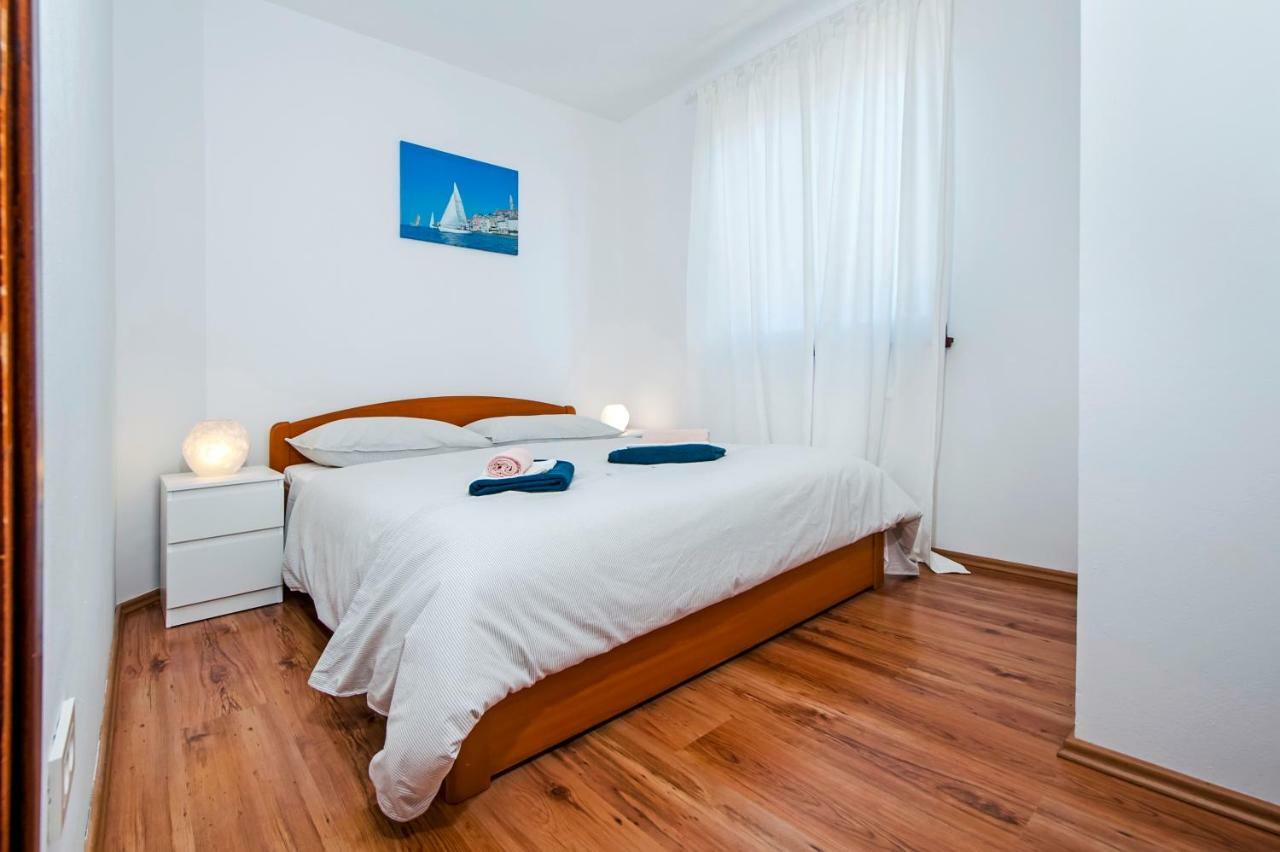 Apartment Thalassa Rovinj Luaran gambar