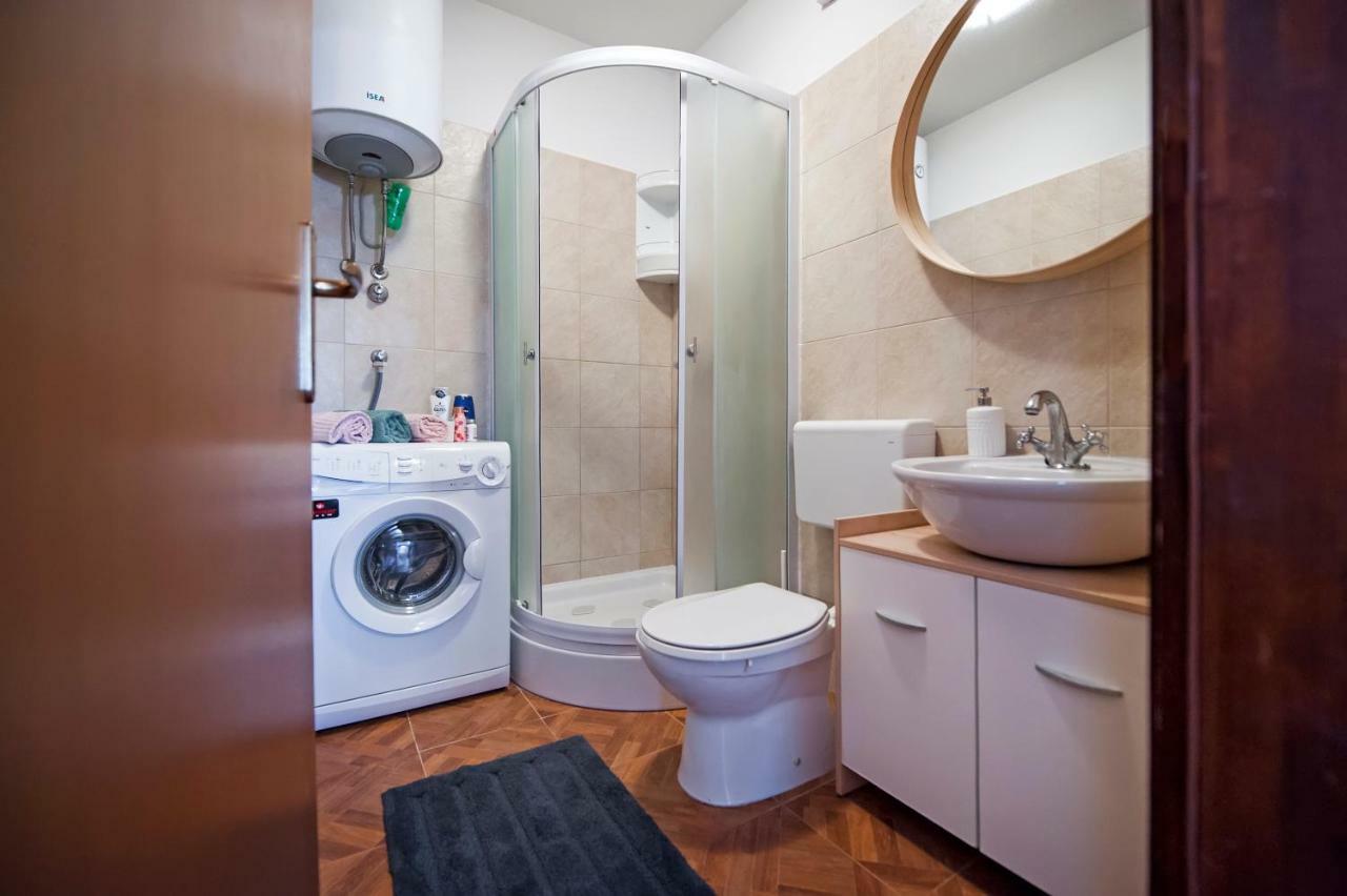 Apartment Thalassa Rovinj Luaran gambar