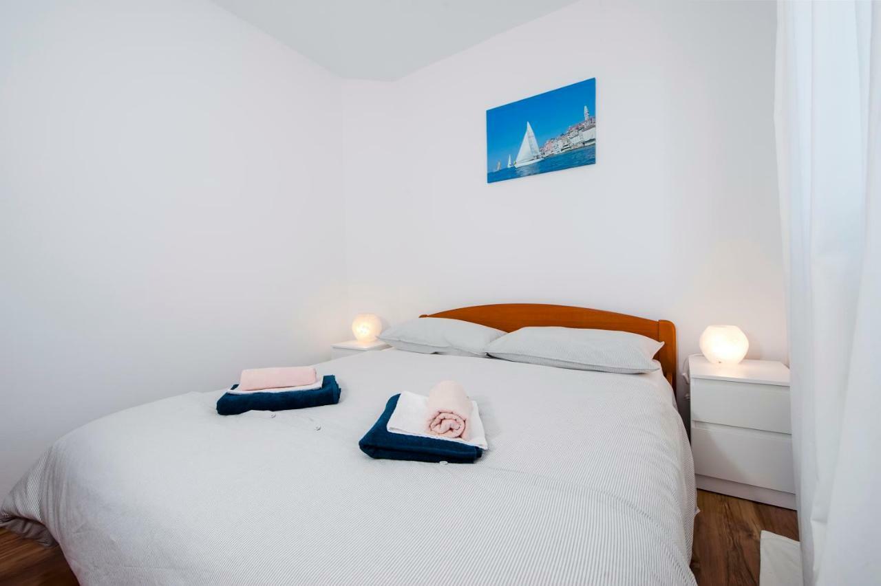 Apartment Thalassa Rovinj Luaran gambar