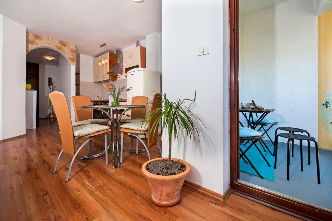 Apartment Thalassa Rovinj Luaran gambar